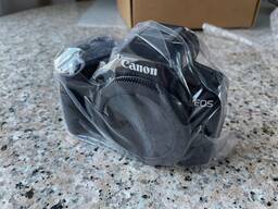 Canon EOS R50 Mirrorless 24.2 MP Camera with RF-S 18-45mm STM Lens